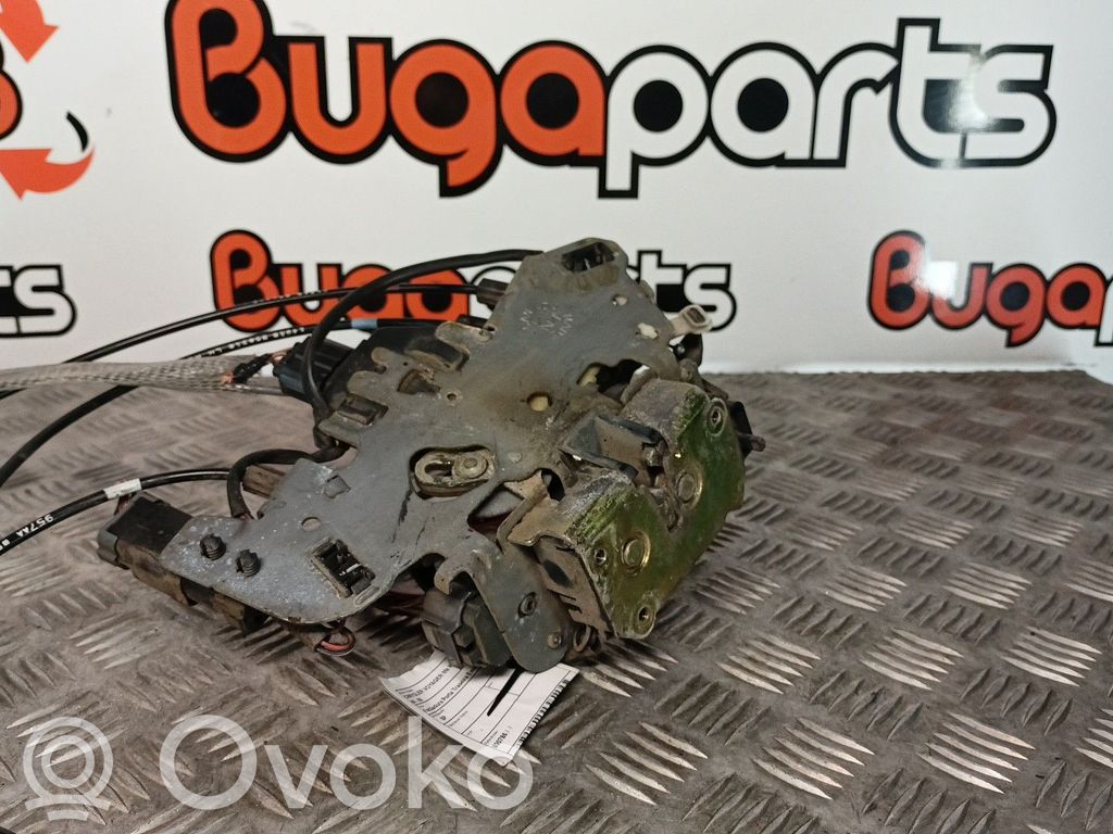 Galinių durų spyna   800786