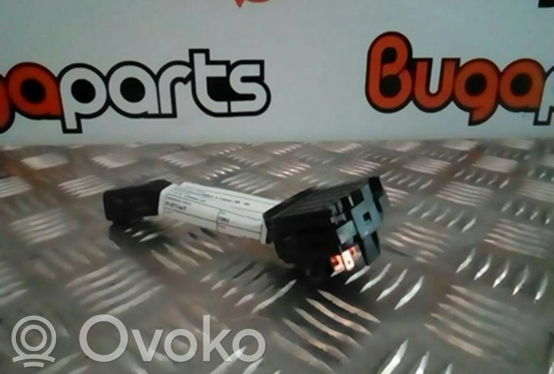 Opel Corsa A Wiper speed switch 