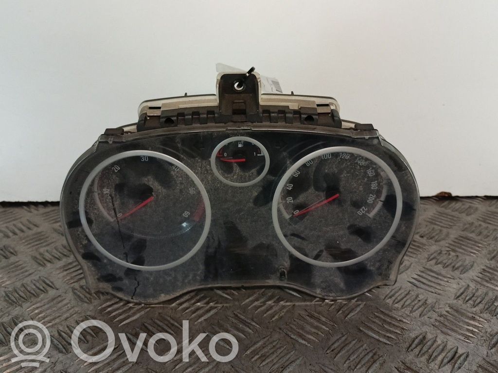 Speedometer (instrument cluster)   P0013252158,1303304B,BW