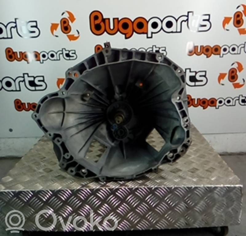 Manual 5 speed gearbox   88VT7006AA