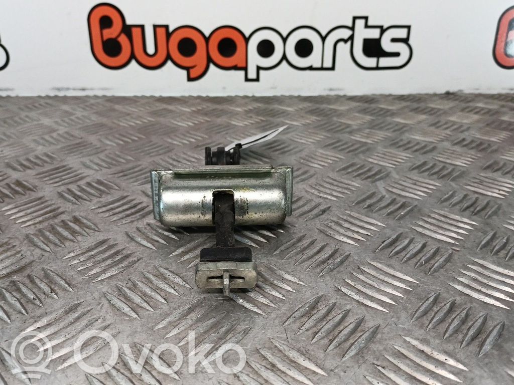 Opel Corsa D Etuoven pidätin 