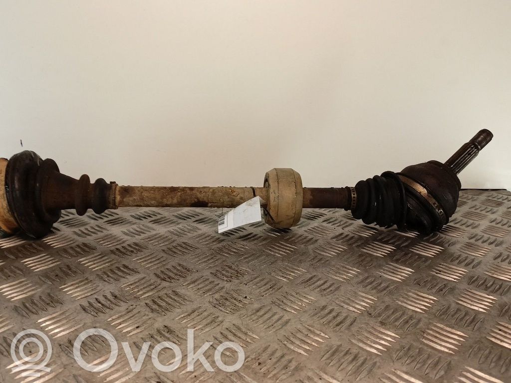 Renault Clio I Priekinis pusašis 