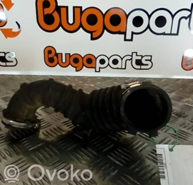Turboahtimen ilmanoton letku   A1345200001