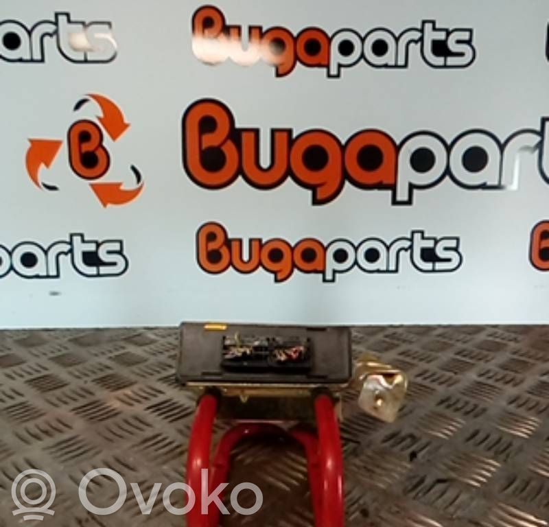 Nissan Vanette Module confort 