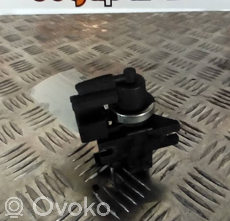 Solenoidinis vožtuvas   A0051535528,04T342