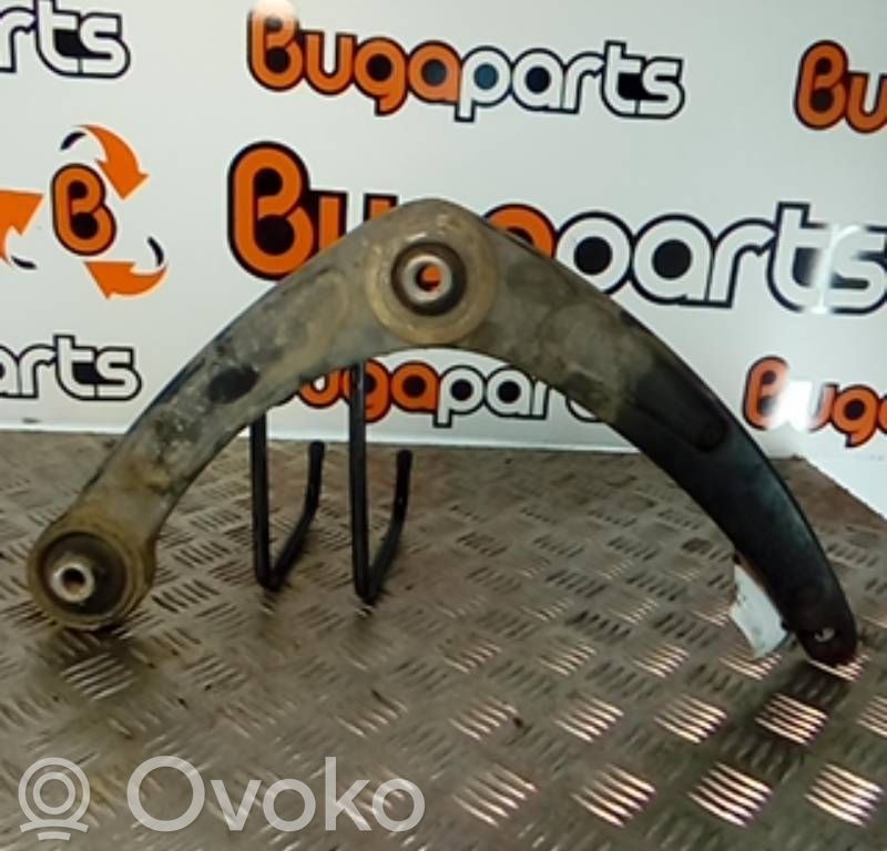 Peugeot 307 Рычаг 