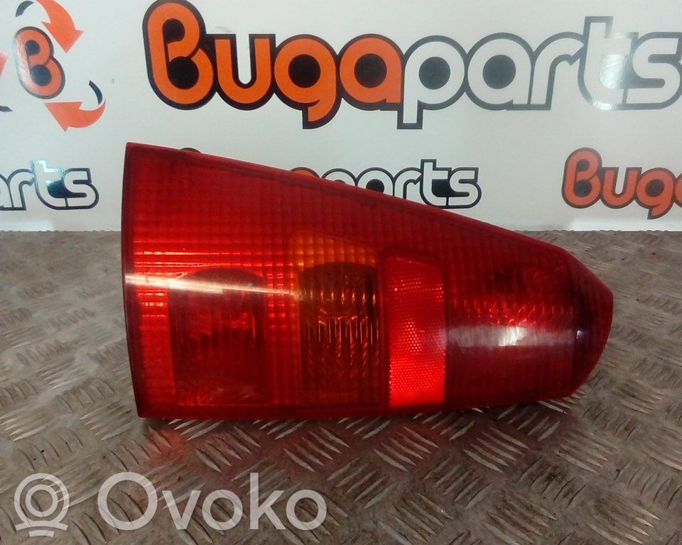 Tailgate rear/tail lights   XS4X13N004EC