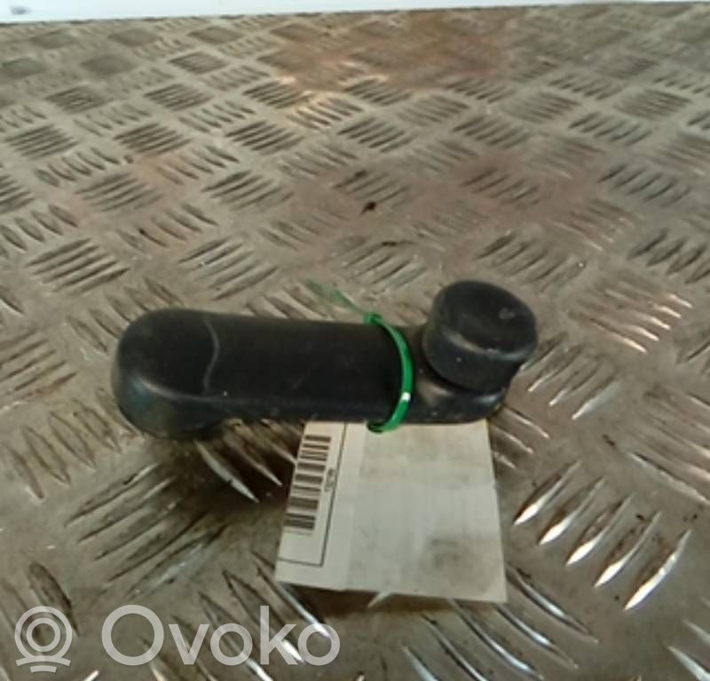 Front door window winding handle   7700811387