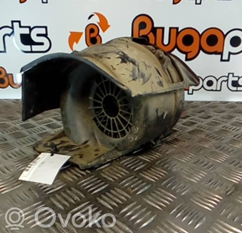 Renault Clio I Lämmittimen puhallin 
