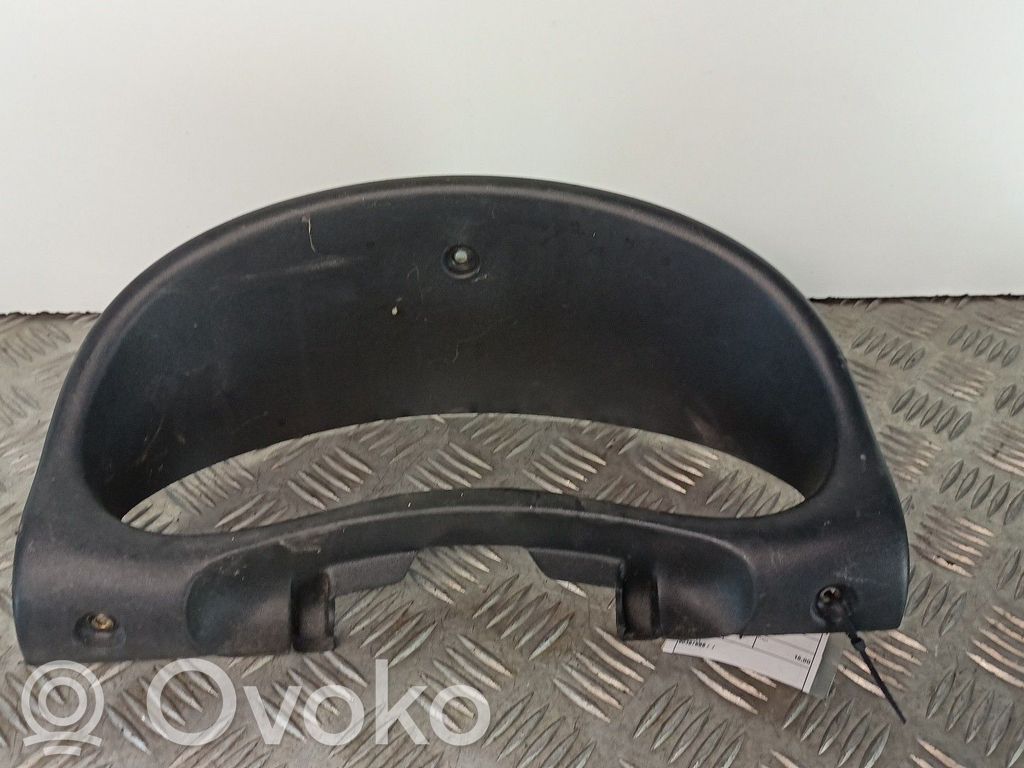 Dashboard trim   90387685