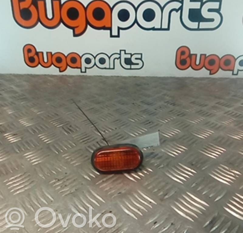 Renault Megane I Front bumper turn signal 
