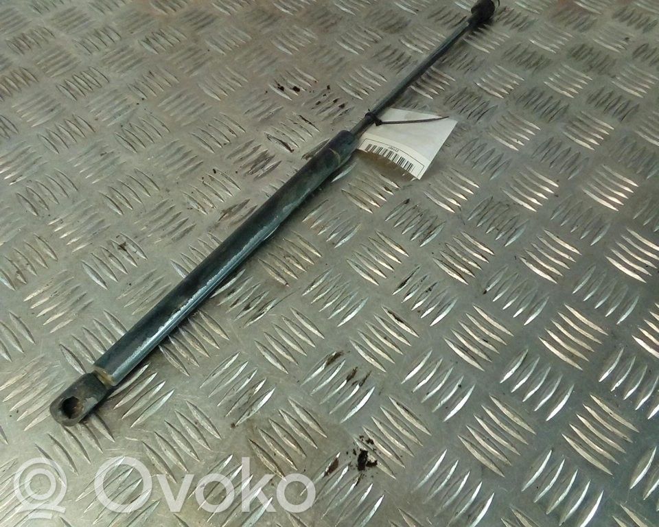 Volkswagen Golf III Amortizor hayon 