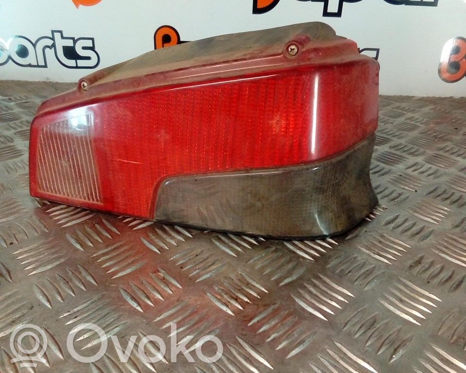Peugeot 106 Galinis žibintas kėbule 
