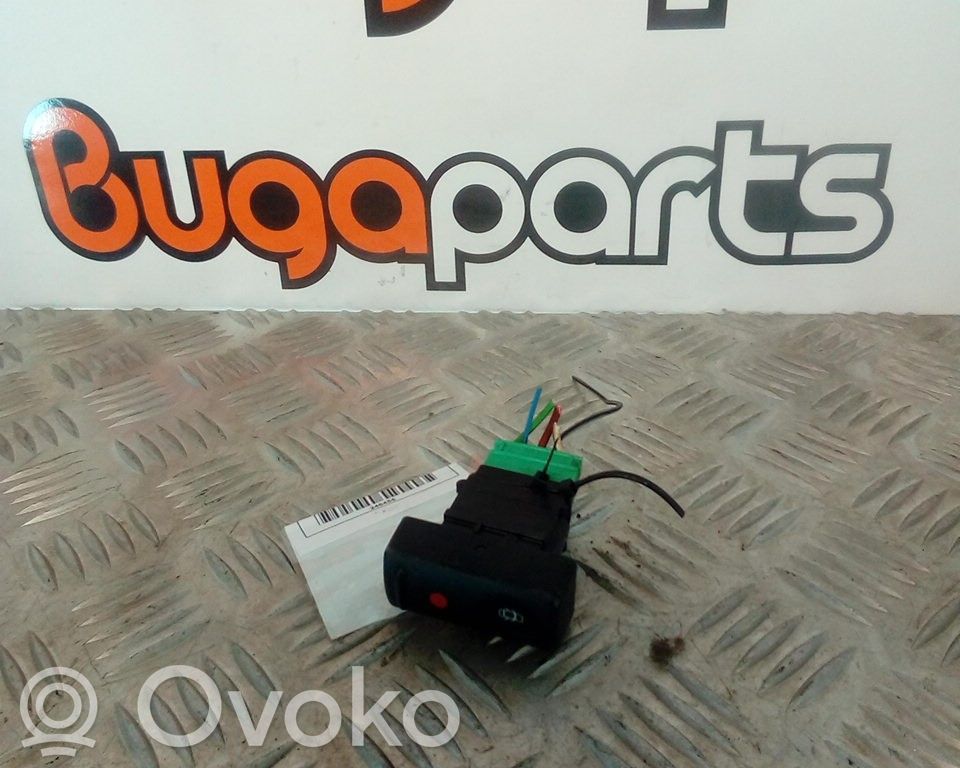 Renault 19 Central locking switch button 