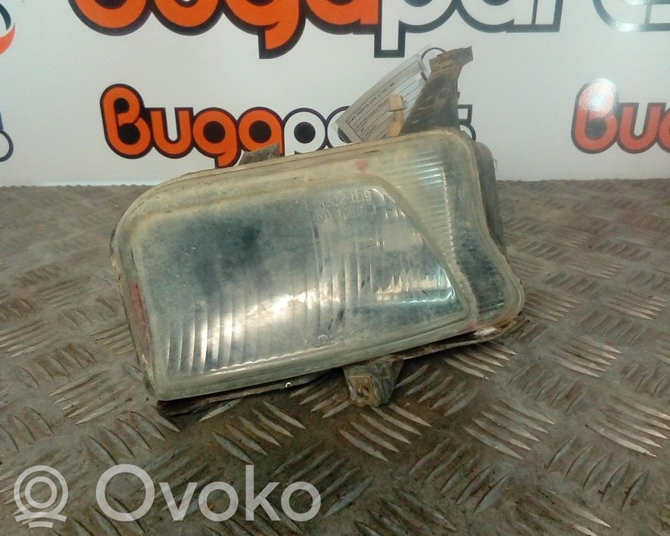 Fiat Punto (176) Etusumuvalo 