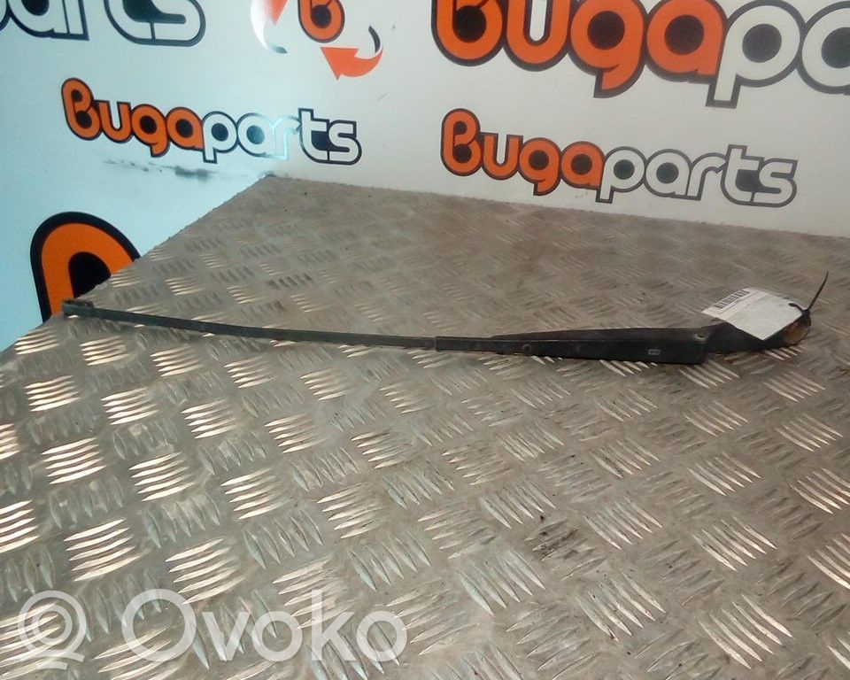 Fiat Punto (176) Ножка стеклоочистителей лобового стекла 