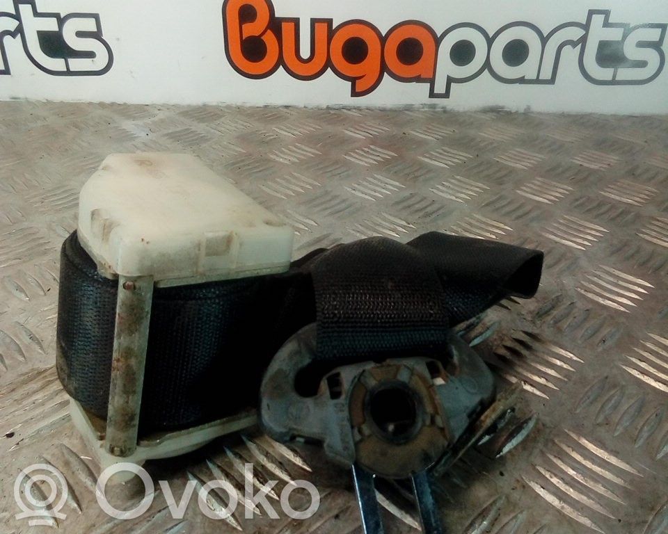 Opel Corsa B Cinturón trasero 