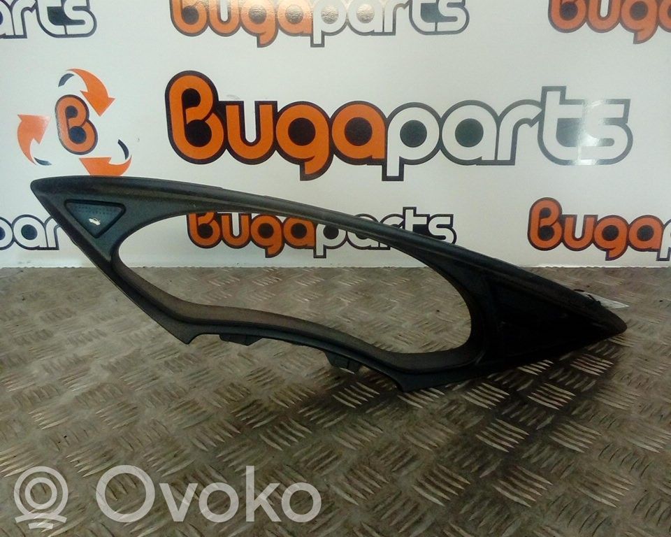 Ford Focus Moldura del panel 