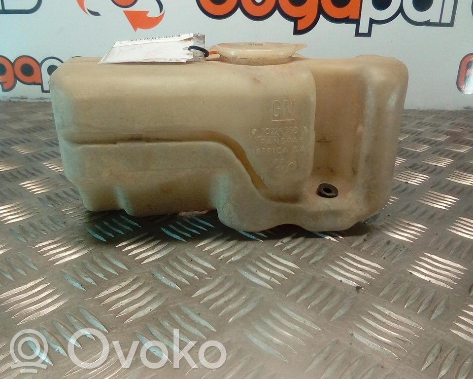 Langų skysčio bakelis   90226560
