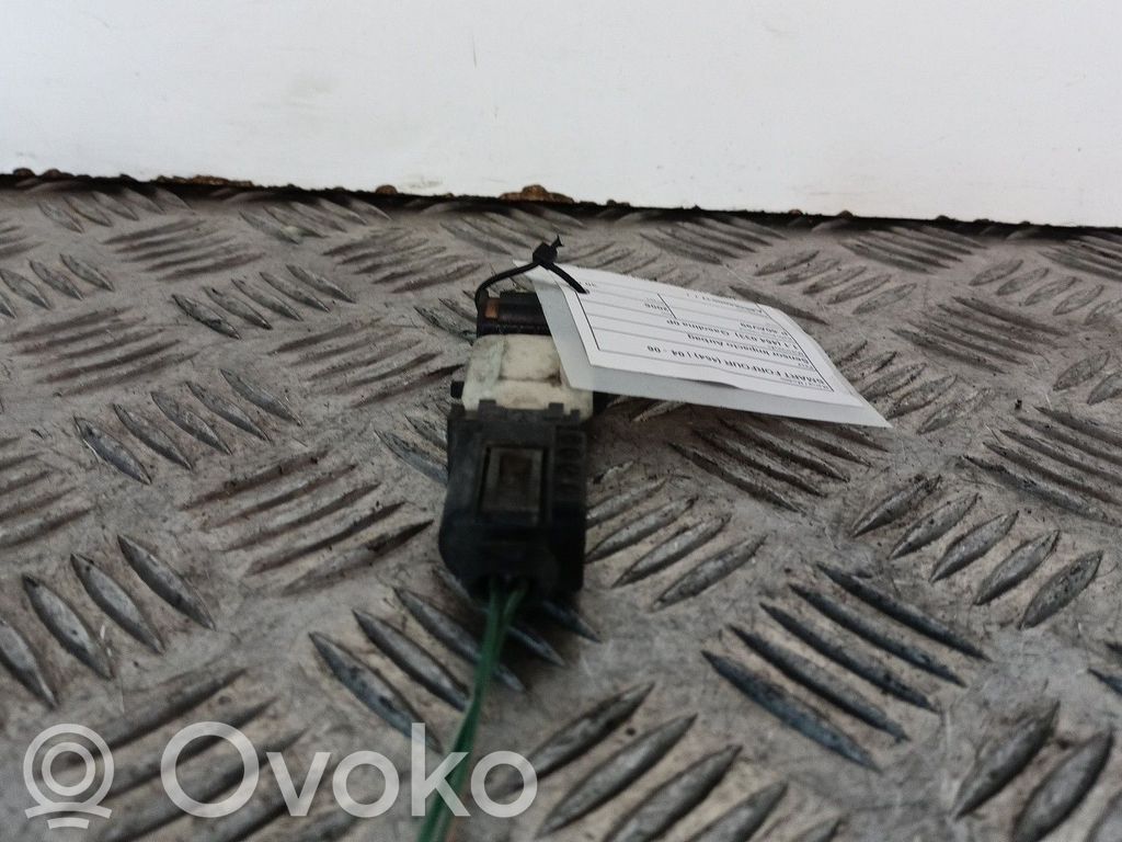 Smart ForFour I Airbagsensor Crashsensor Drucksensor 