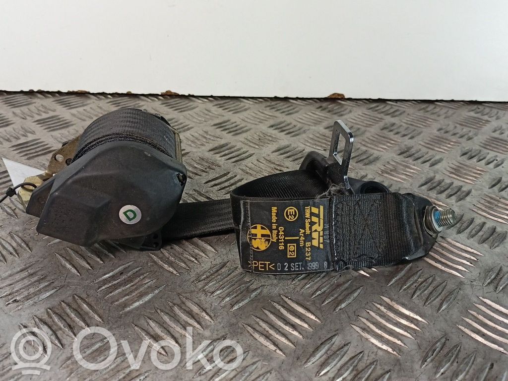 Alfa Romeo 145 - 146 Cinturón trasero 