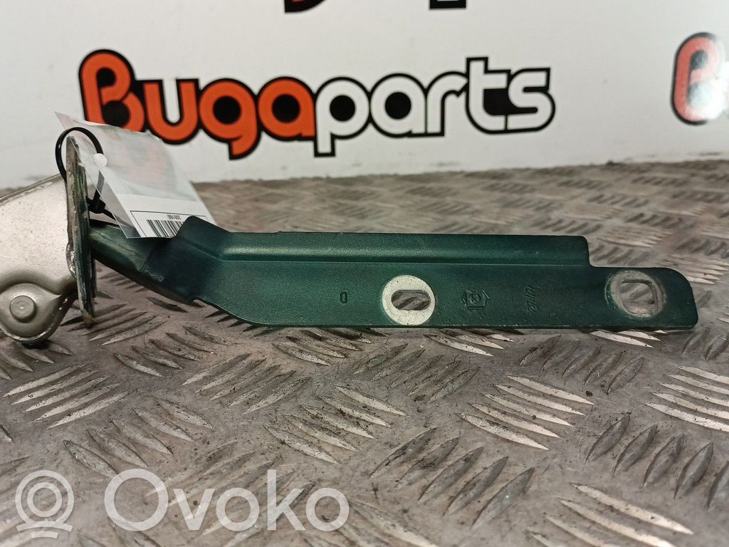 Citroen Xsara Front door upper hinge 