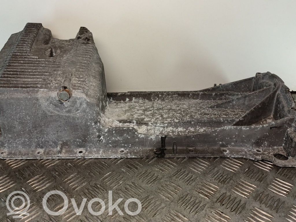 Oil sump   22428099