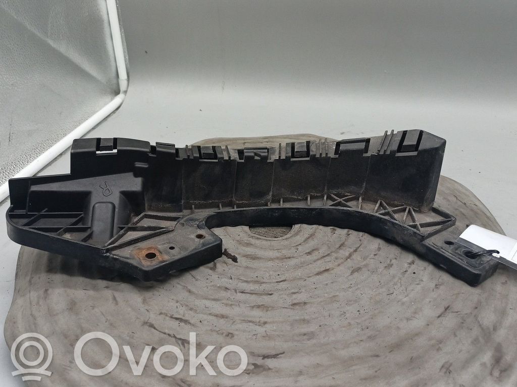Priekinis laikiklis bamperio   57707SC030,57707SC010