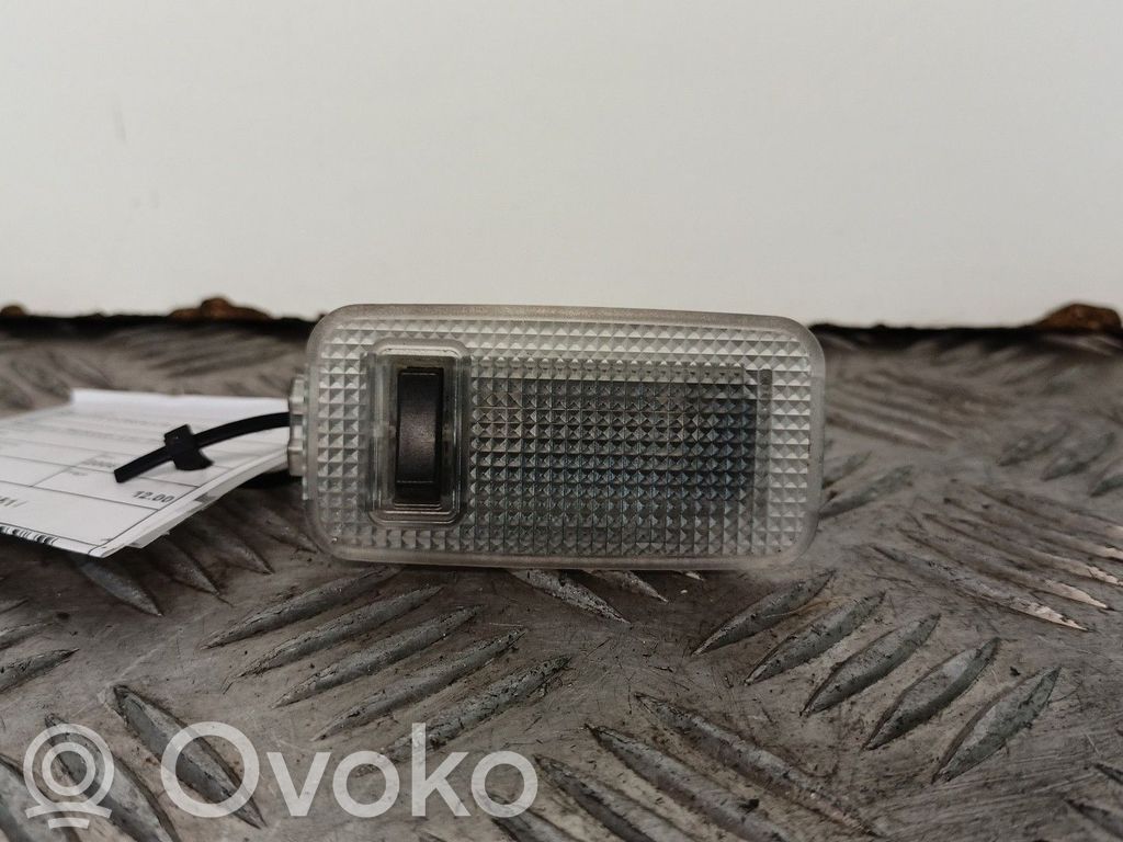 Headlining lighting console trim   8124005041,8124005051