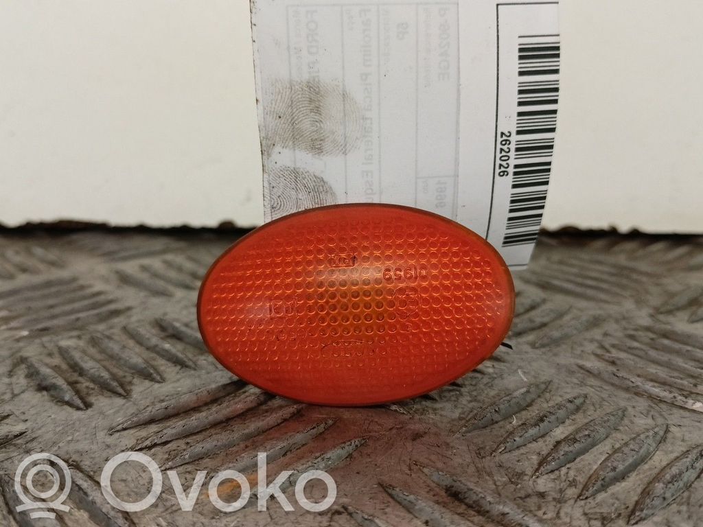 Ford Fiesta Front bumper turn signal 