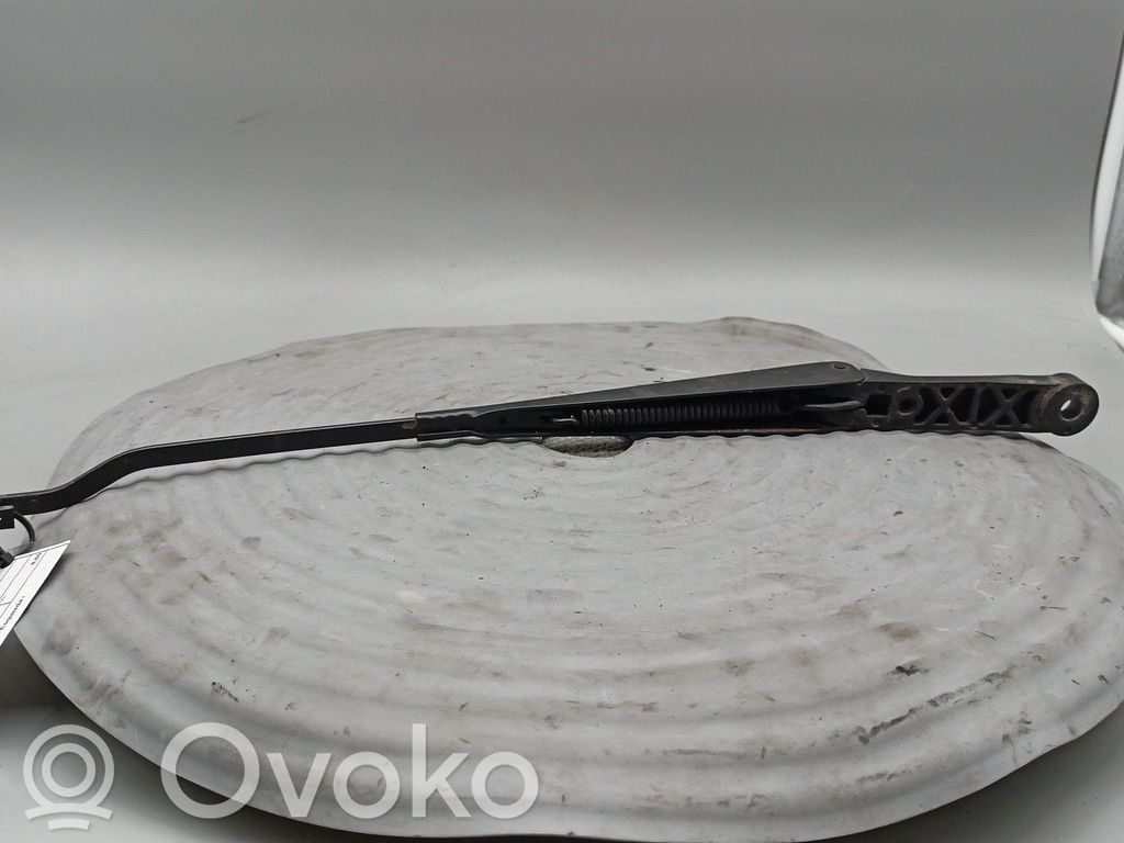 Seat Ibiza II (6k) Front wiper blade arm 