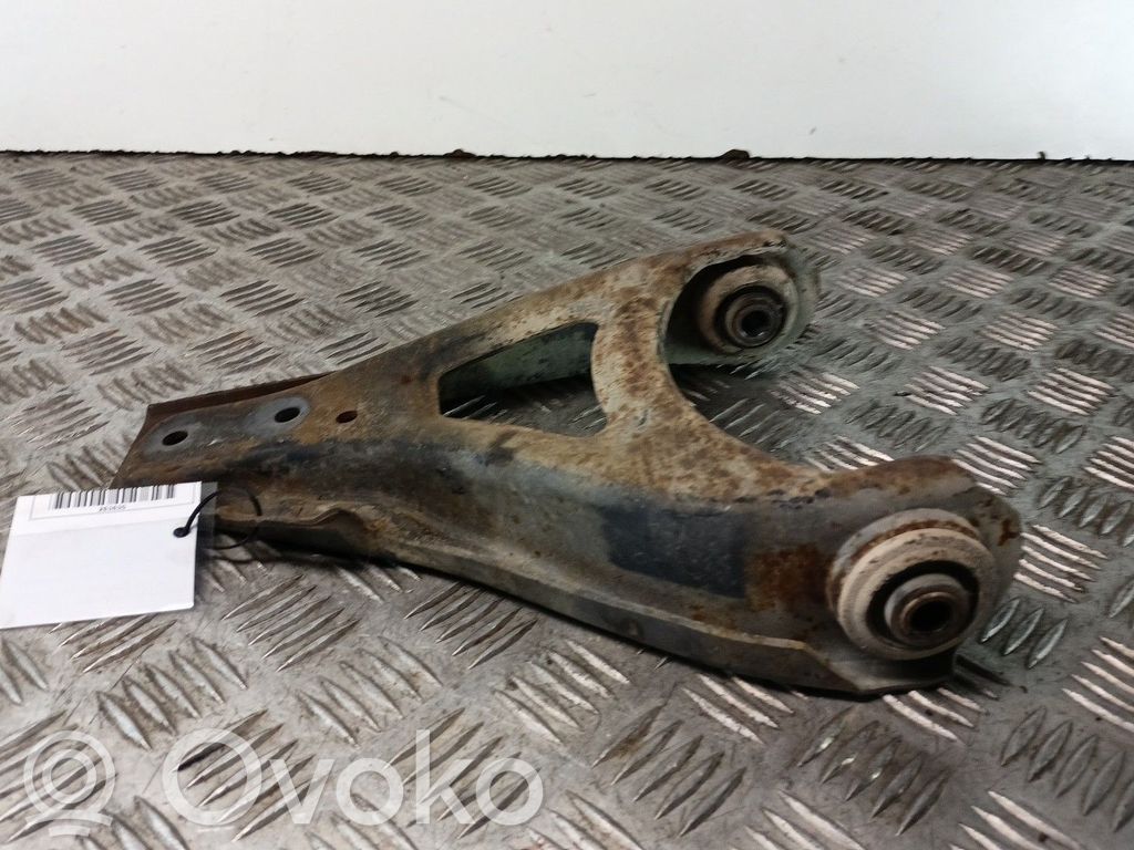 Wahacz przedni   DIREITO,FRENTE,MOTORE7F730,RENAULT1912