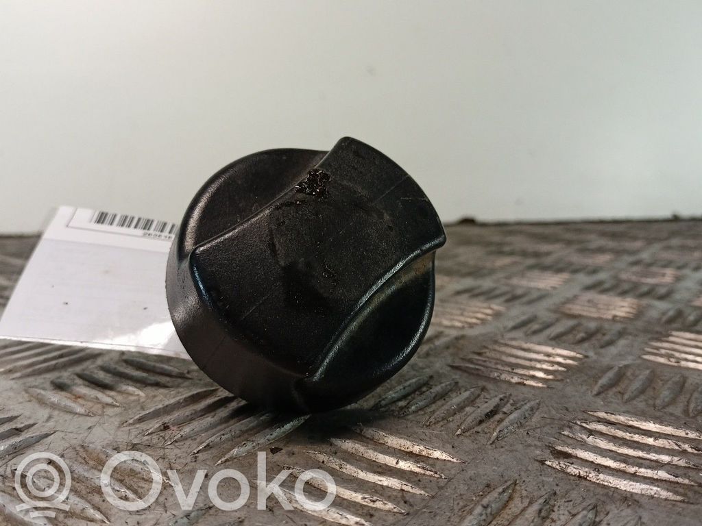 Opel Astra G Degalų bako dangtelis 