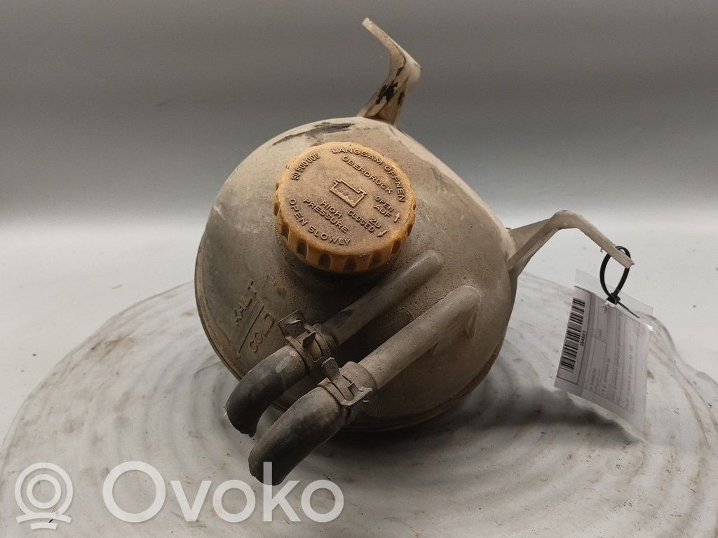 Opel Corsa B Aušinimo skysčio išsiplėtimo bakelis 