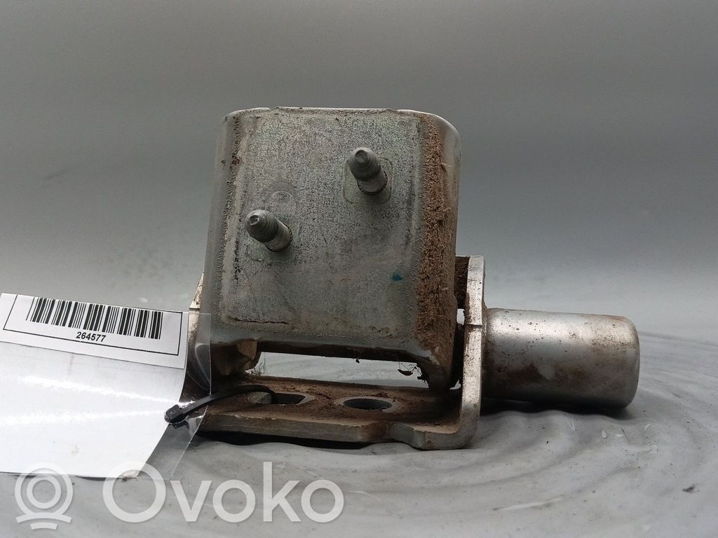 Renault Modus Loading door upper hinge 