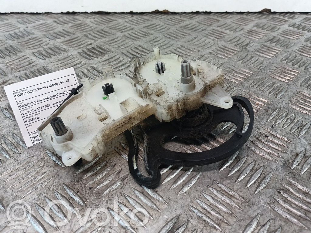 Ford Focus Climate control unit 