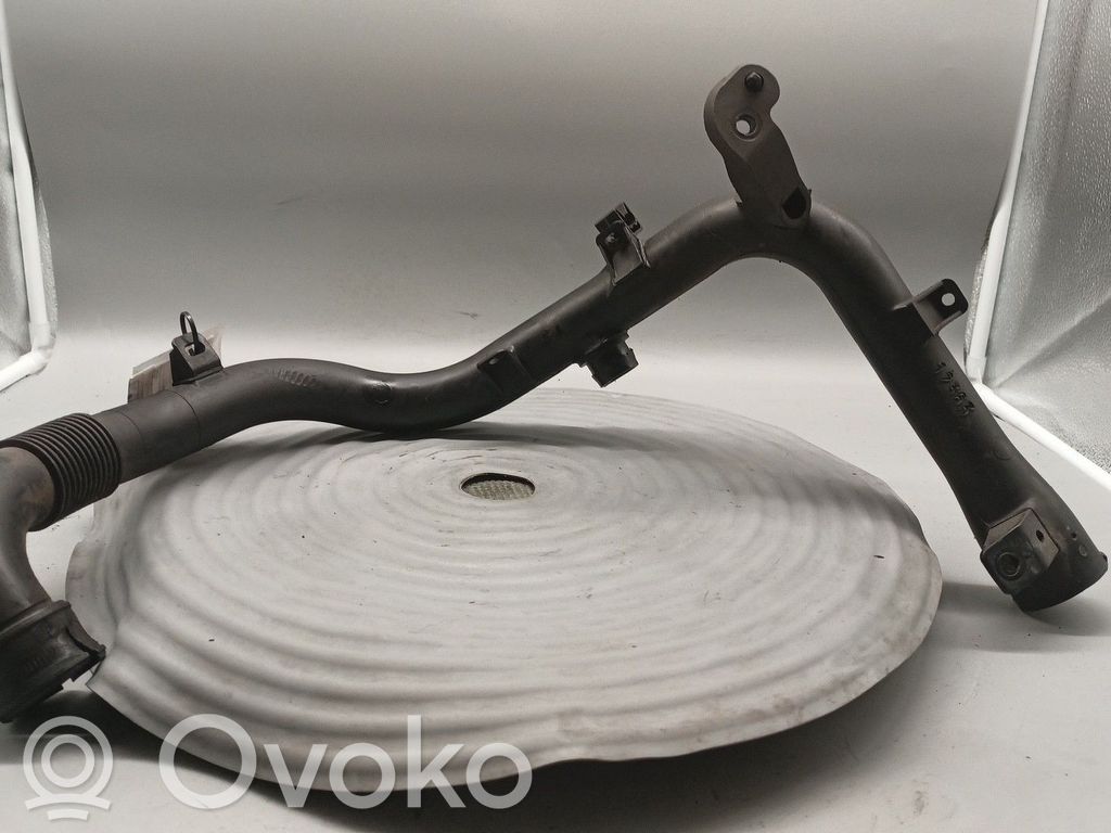 Opel Corsa C Turboahtimen ilmanoton letku 