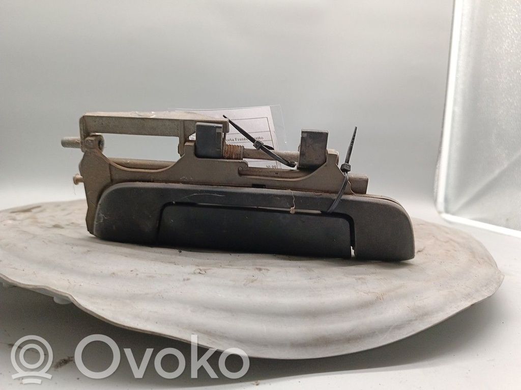 Etuoven ulkokahva   51218199916,51211960801