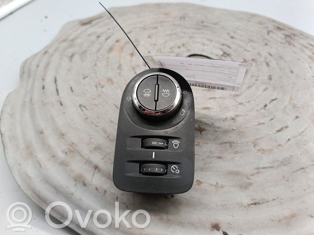 Lukturu slēdzis   13310331,321410