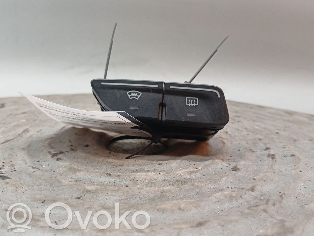 Ford Focus Interruptor de la calefacción de la luna/parabrisas 