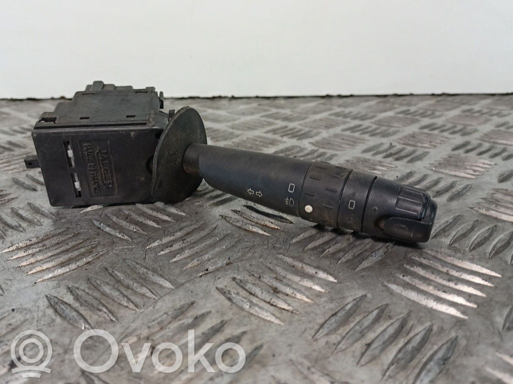 Peugeot 306 Commodo, commande essuie-glace/phare 