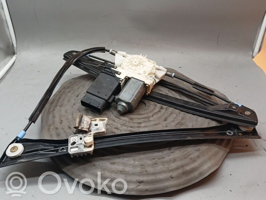 Volkswagen Golf IV Etuikkunan nostomekanismi ilman moottoria 