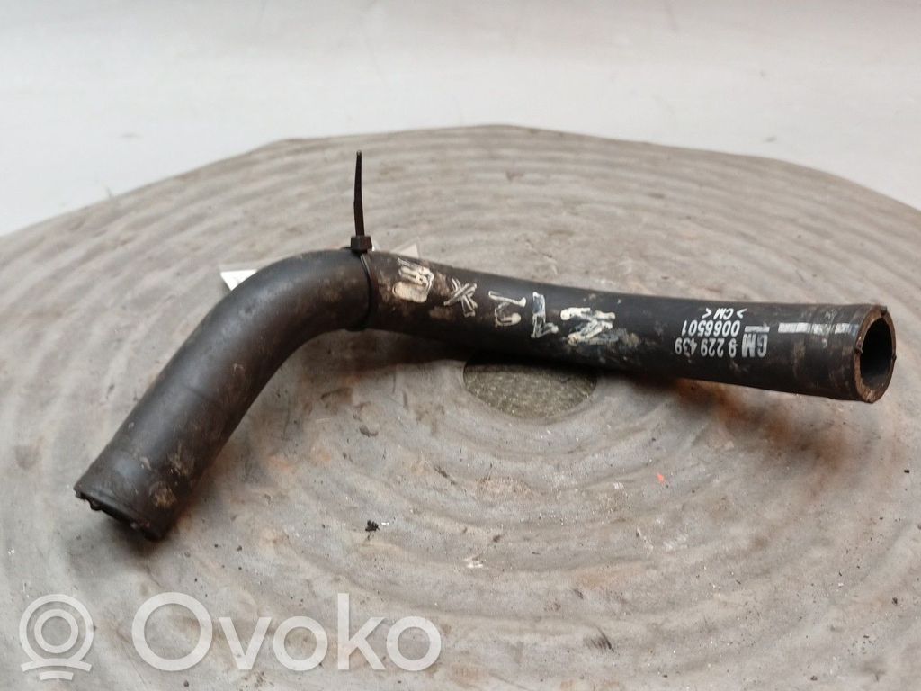 Opel Corsa C Dzesēšanas šķidruma caurulīte (-es) / šļūtene (-es) 