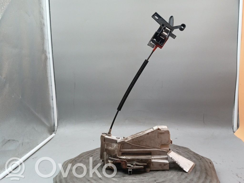 Serrure de porte avant   7M1837012S,95VW0218A42