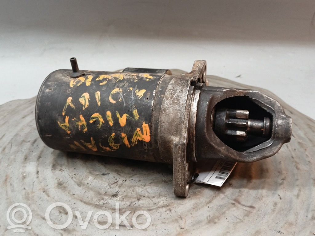 Starter motor   0001112018,2330099B00,BOSCH