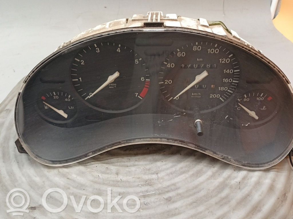 Opel Corsa B Vitezometru (grup de instrumente) 