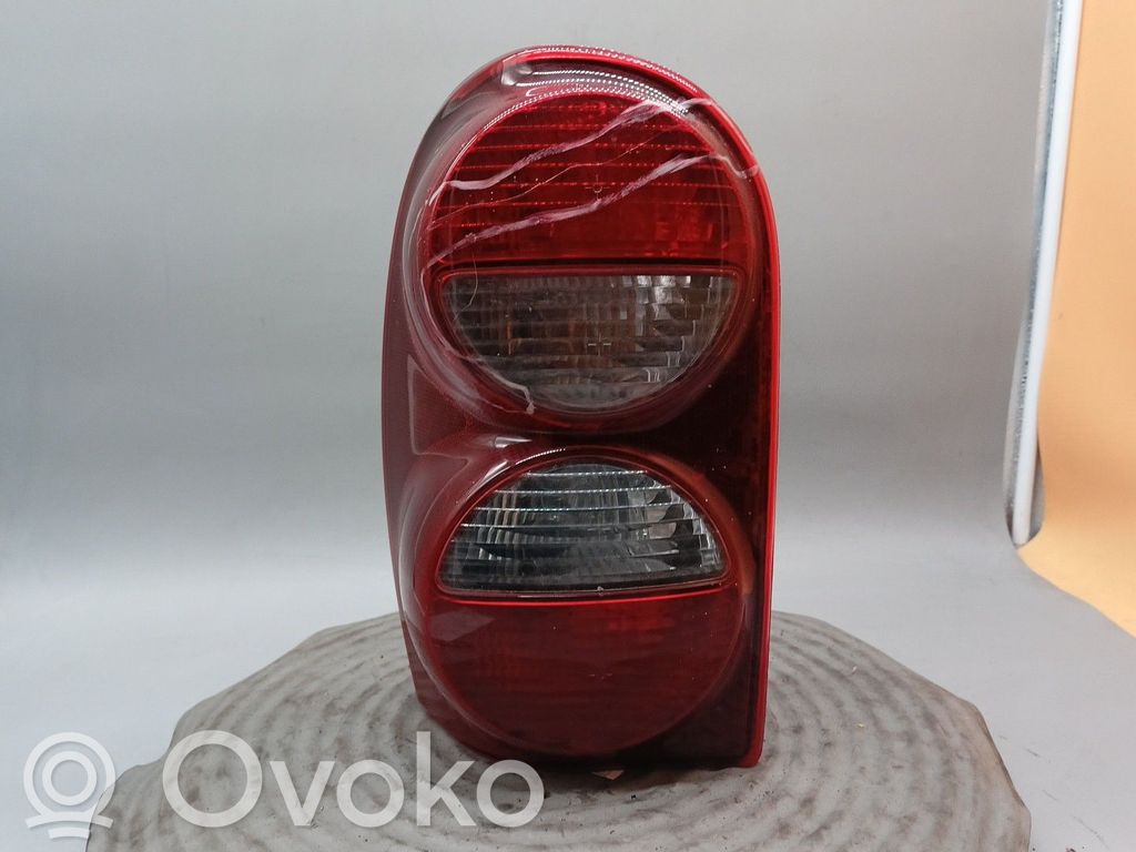 Jeep Cherokee KJ Luces portón trasero/de freno 