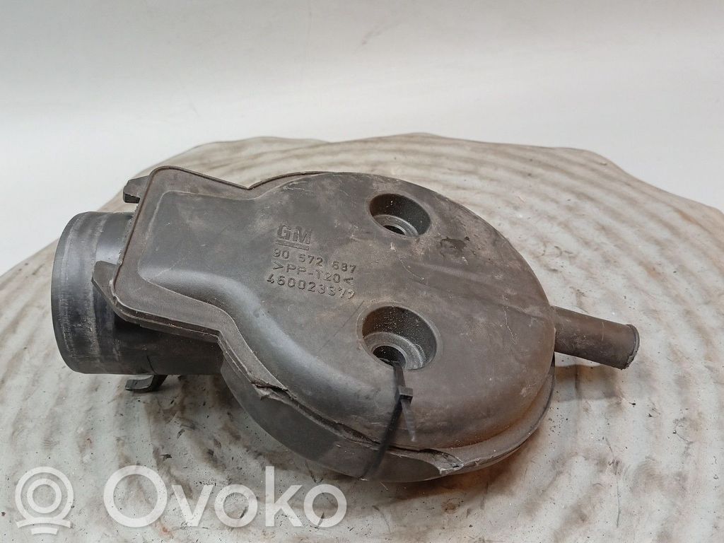 Opel Corsa C Colector de admisión 