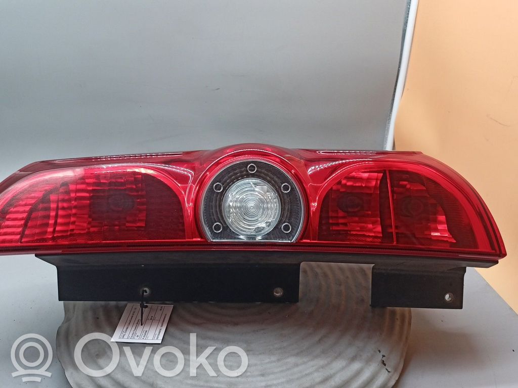 Rear/tail lights   00519248430,02057099900010