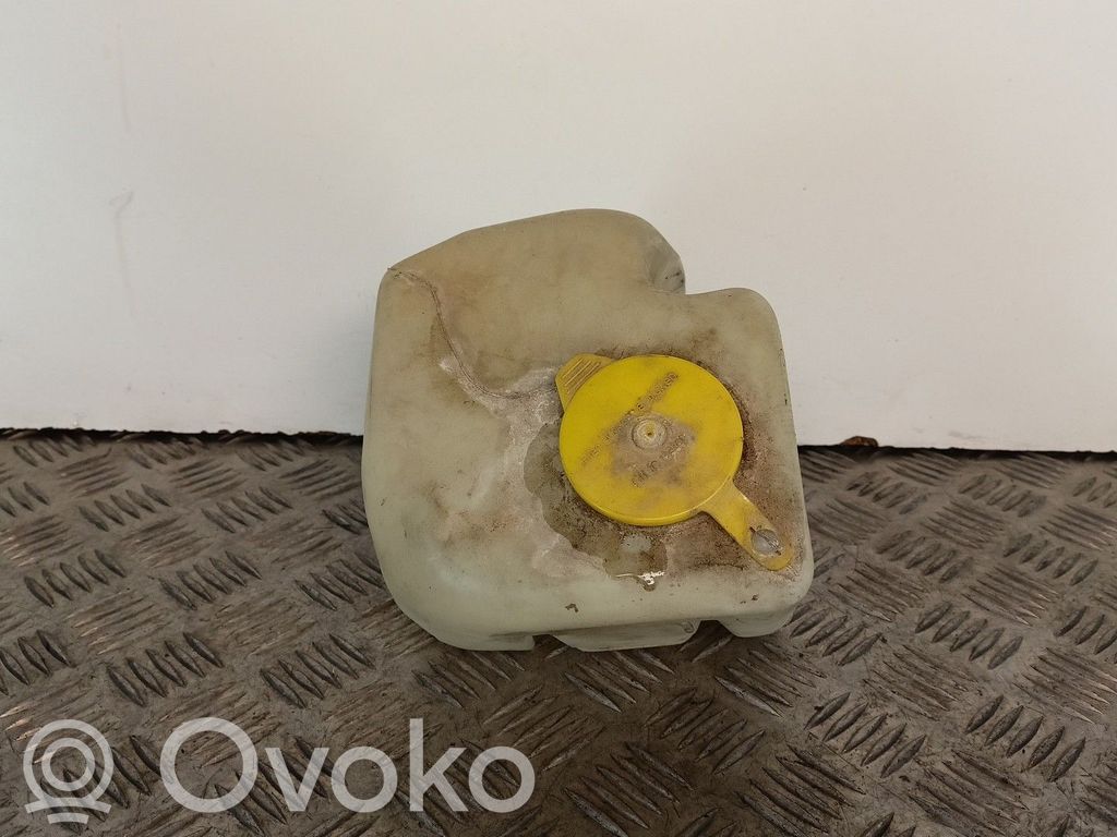Logu šķidruma tvertne   0023935